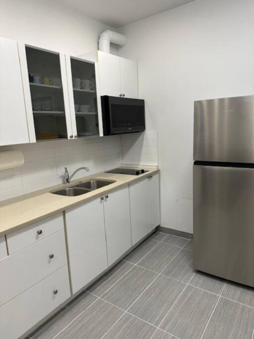 Apartment Down Town Minimum Thirty Day *
